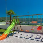 Mek Villa Pridraga